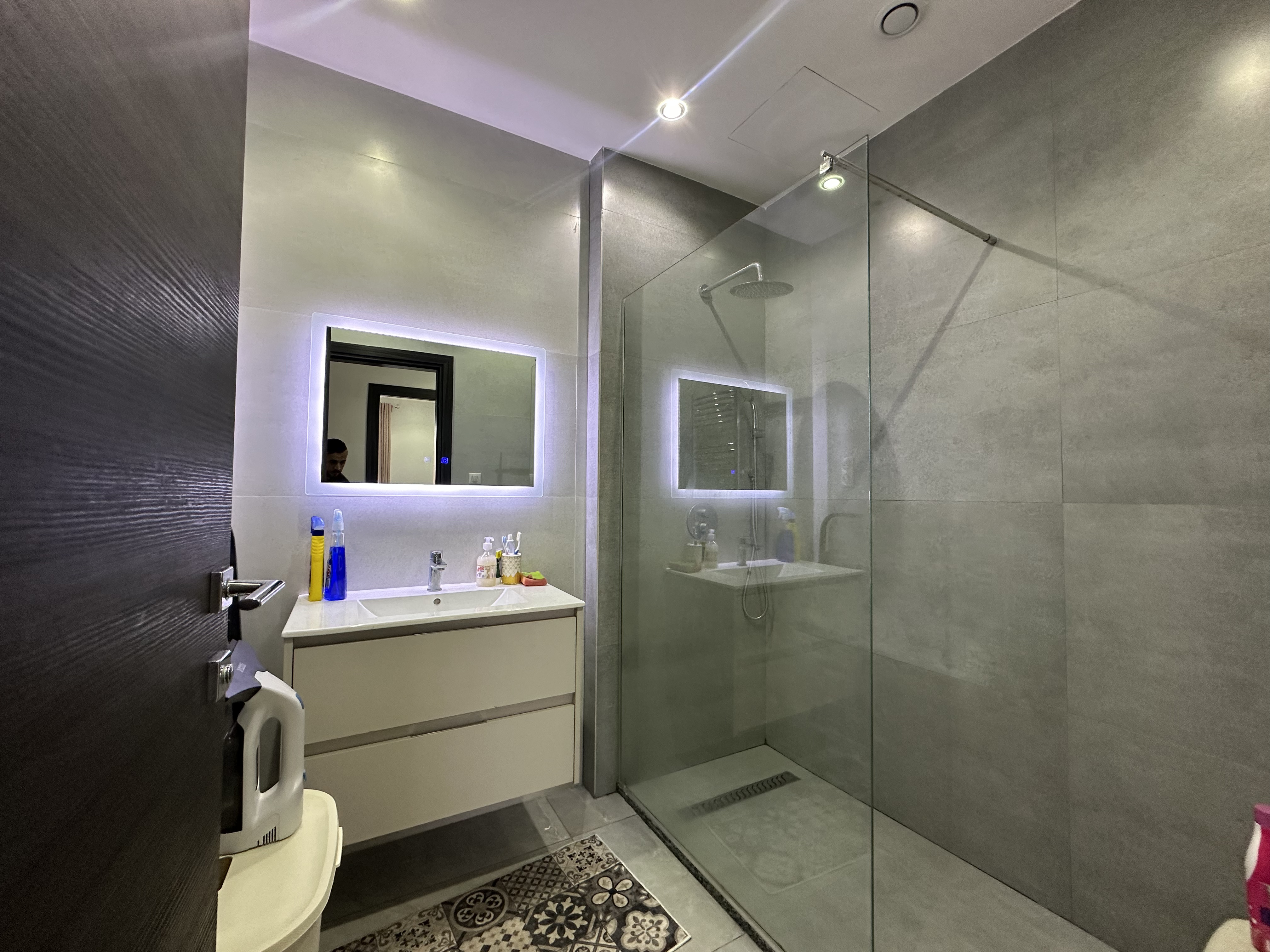 Modern Furnished F4 Apartment for Sale - Rubis Residence El Achour