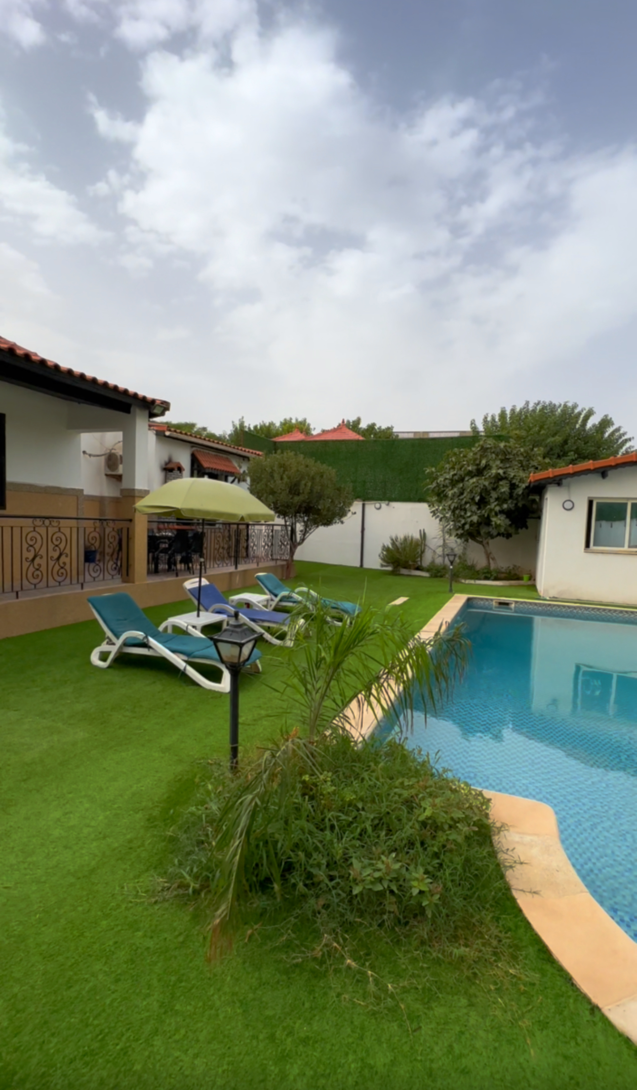Tourist Villa with Pool - 2 Minutes from the Beach
