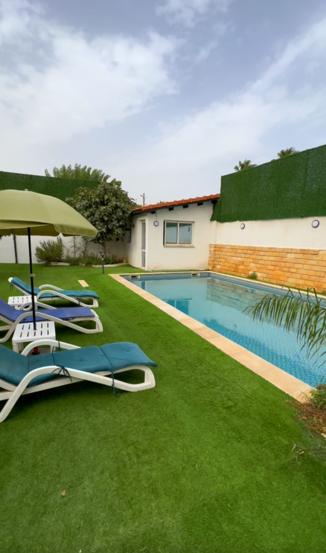 Tourist Villa with Pool - 2 Minutes from the Beach