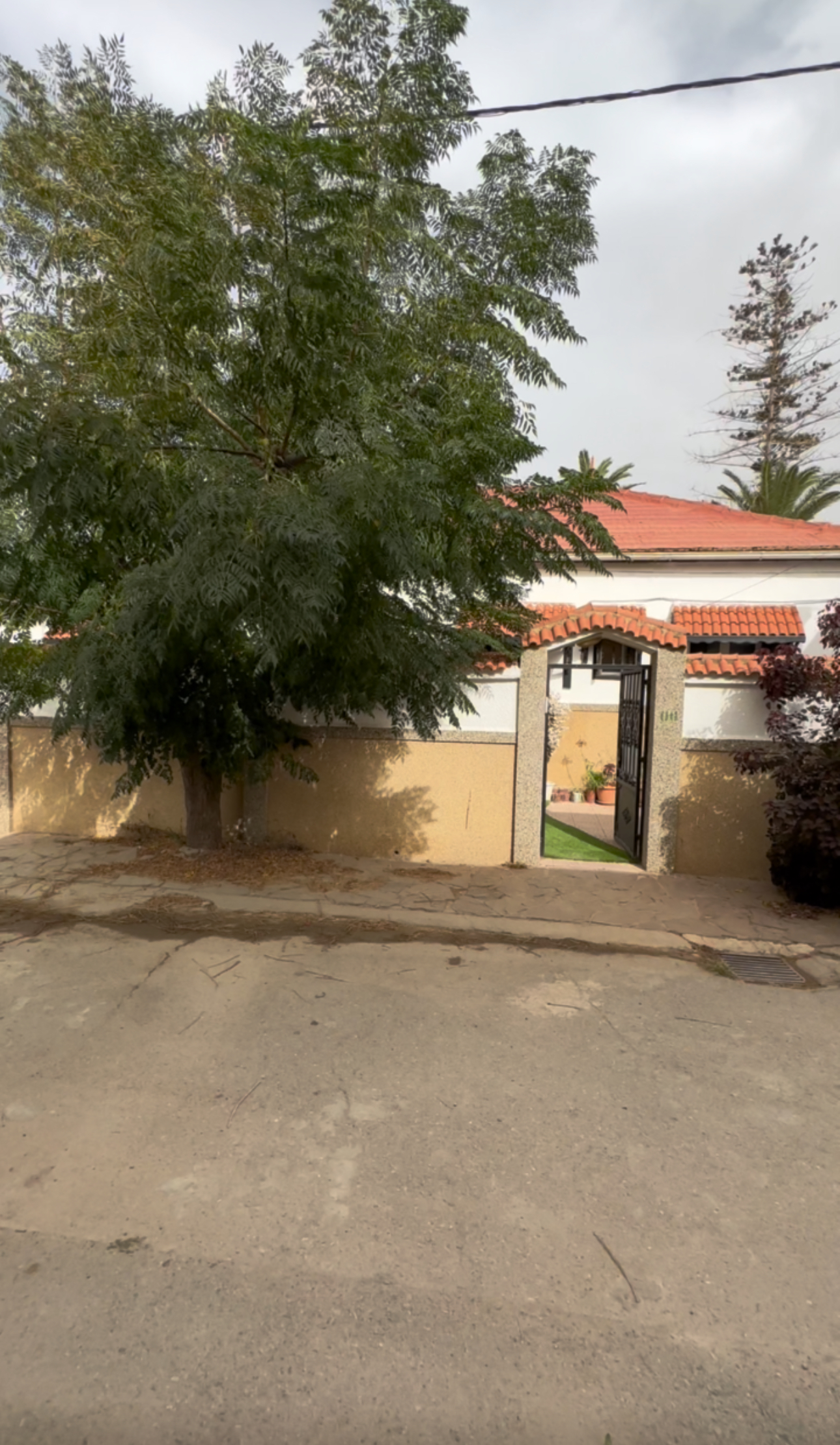Tourist Villa with Pool - 2 Minutes from the Beach