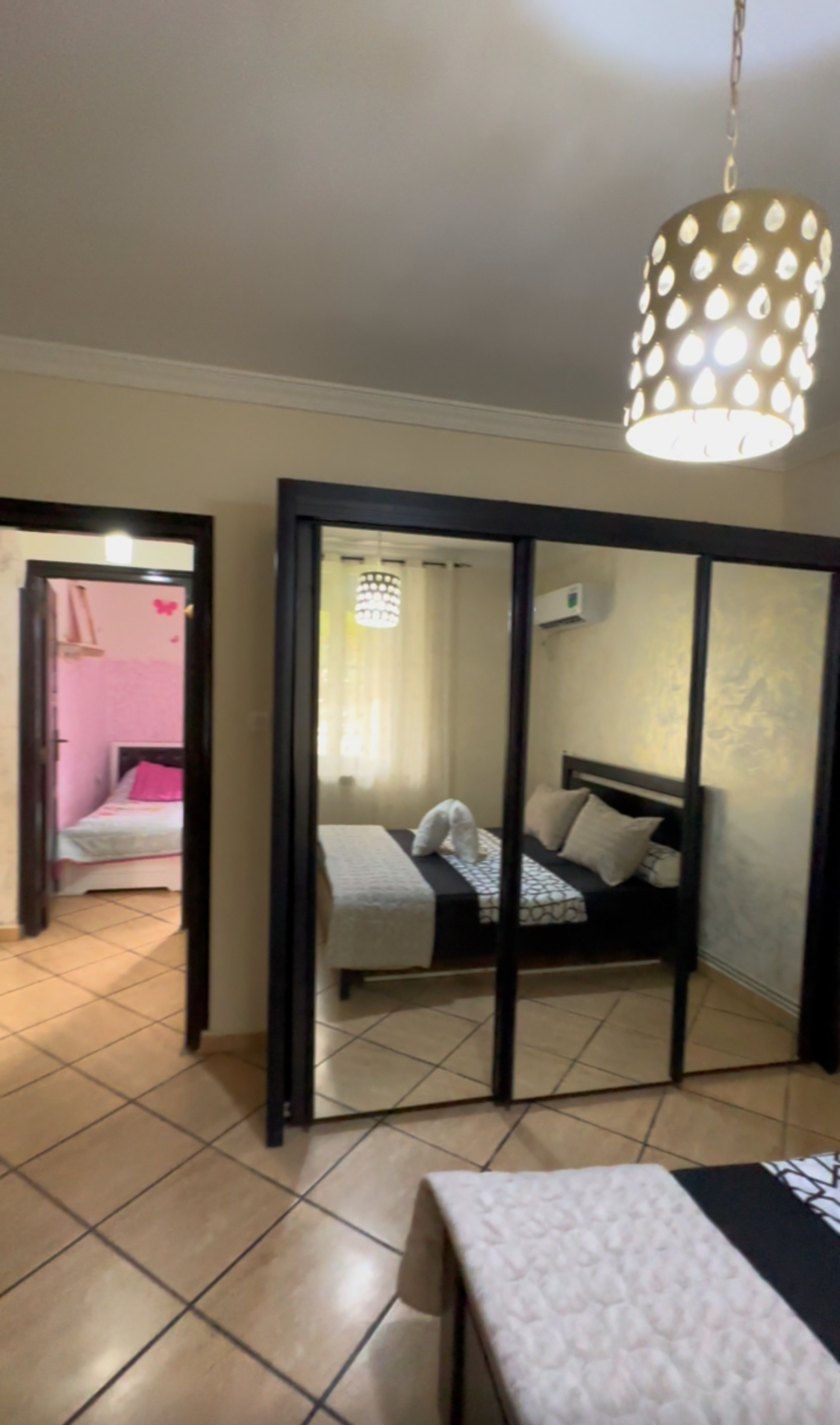 Tourist Villa with Pool - 2 Minutes from the Beach
