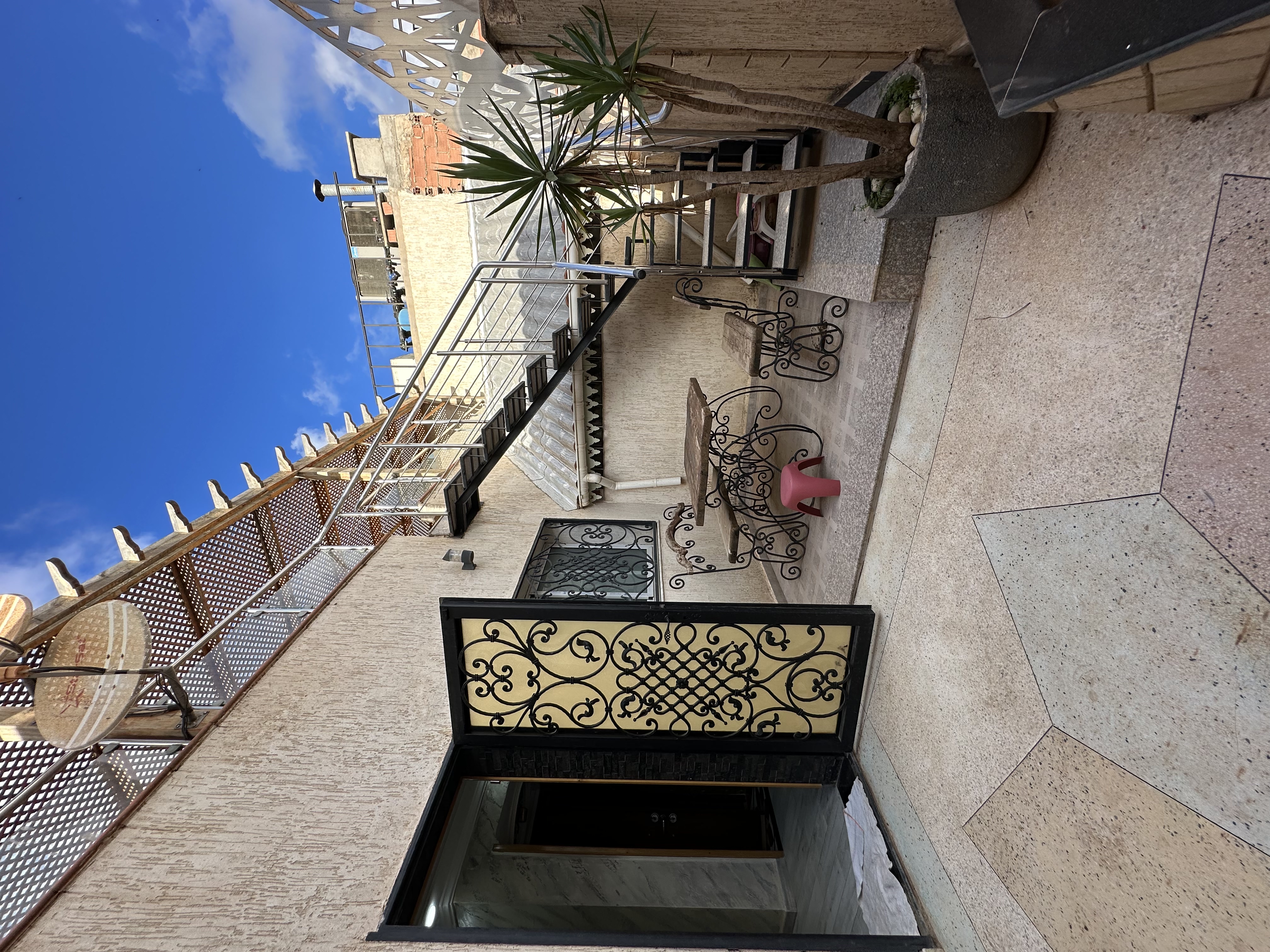 Duplex with Large Terrace