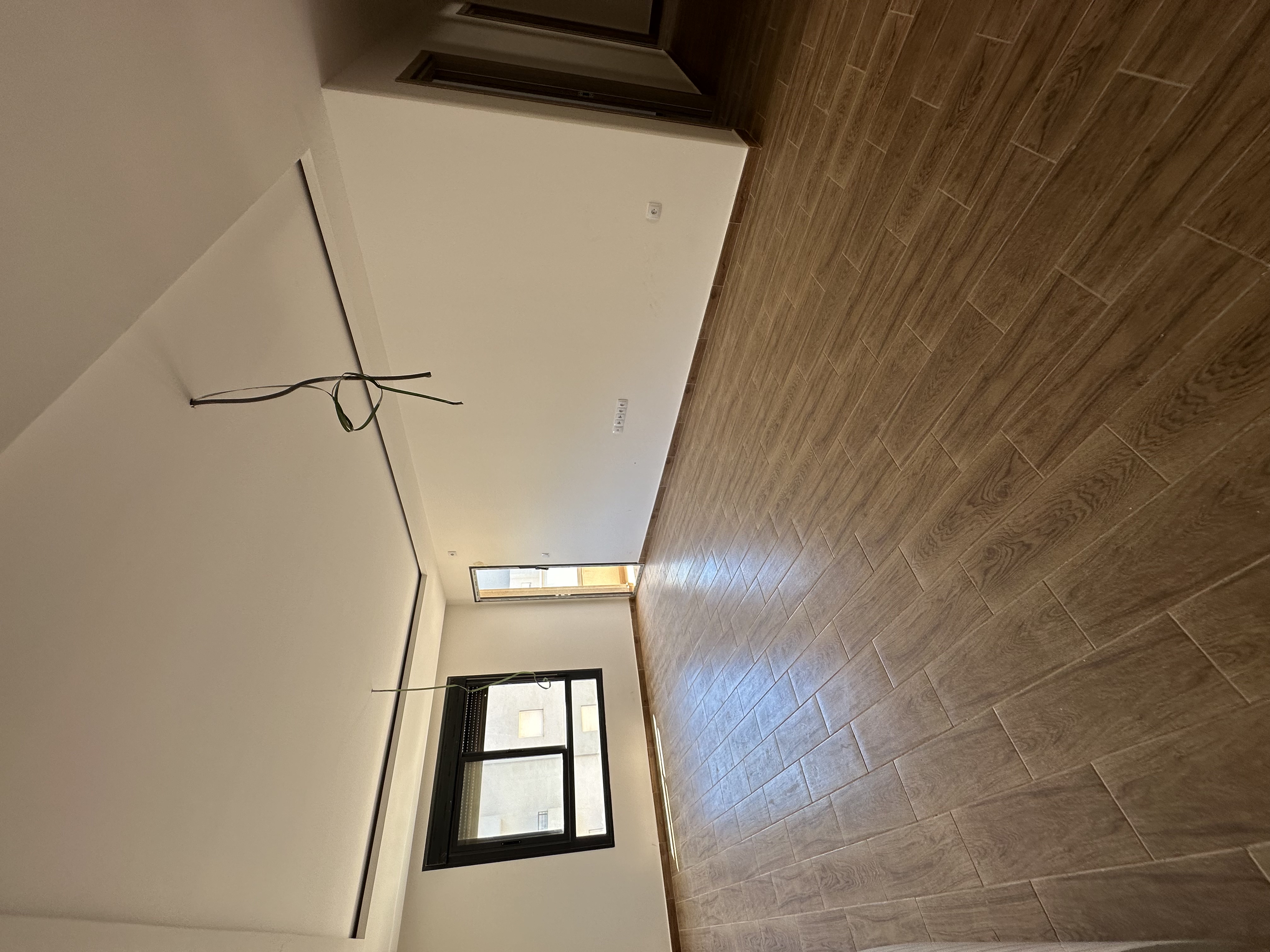Modern F4 Apartment - Secure Residence