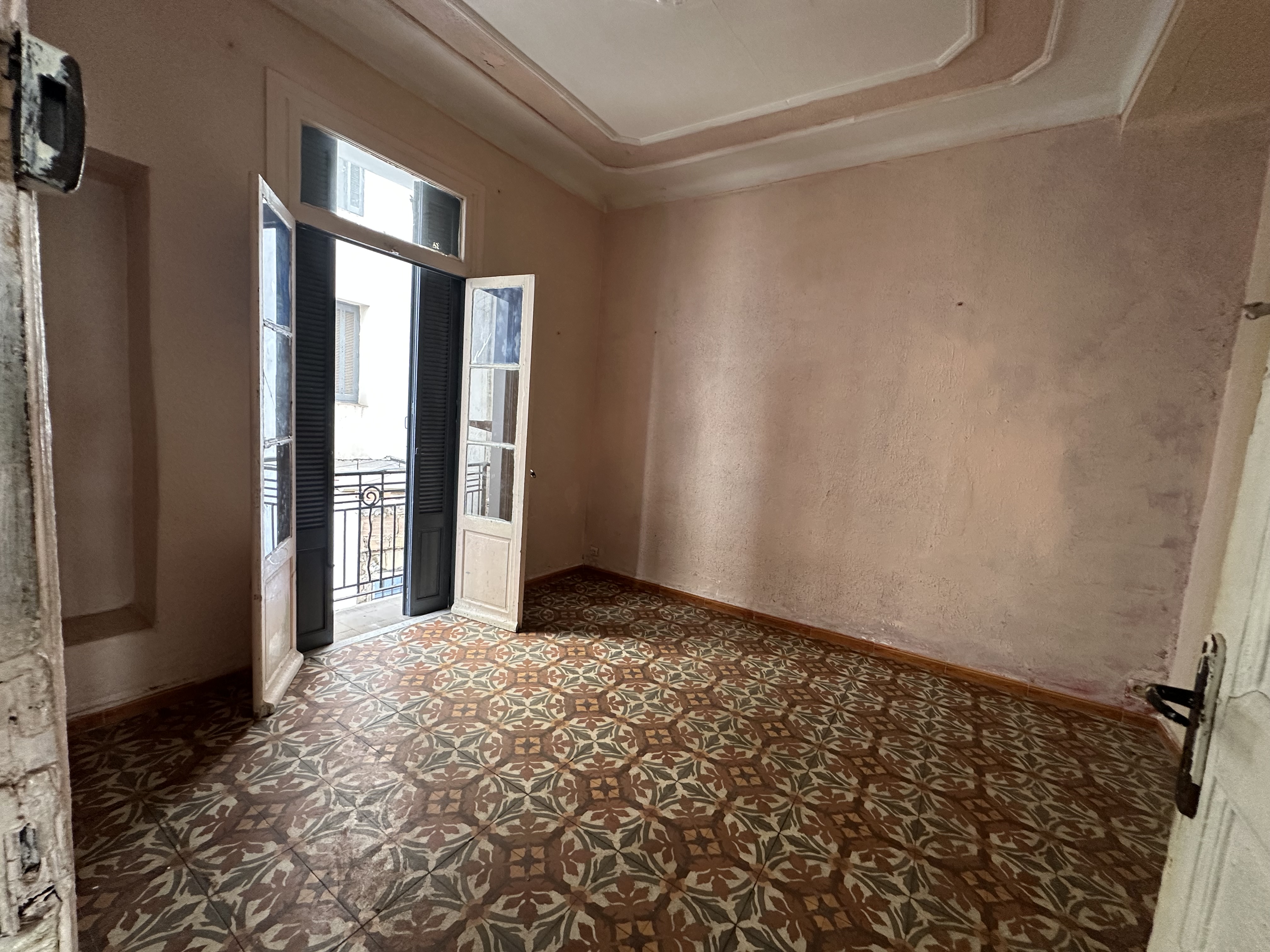 F3 Apartment for Sale 🚨 📍 Hussein Dey, Algiers | 💰 1.7 Billion DZD 🇩🇿