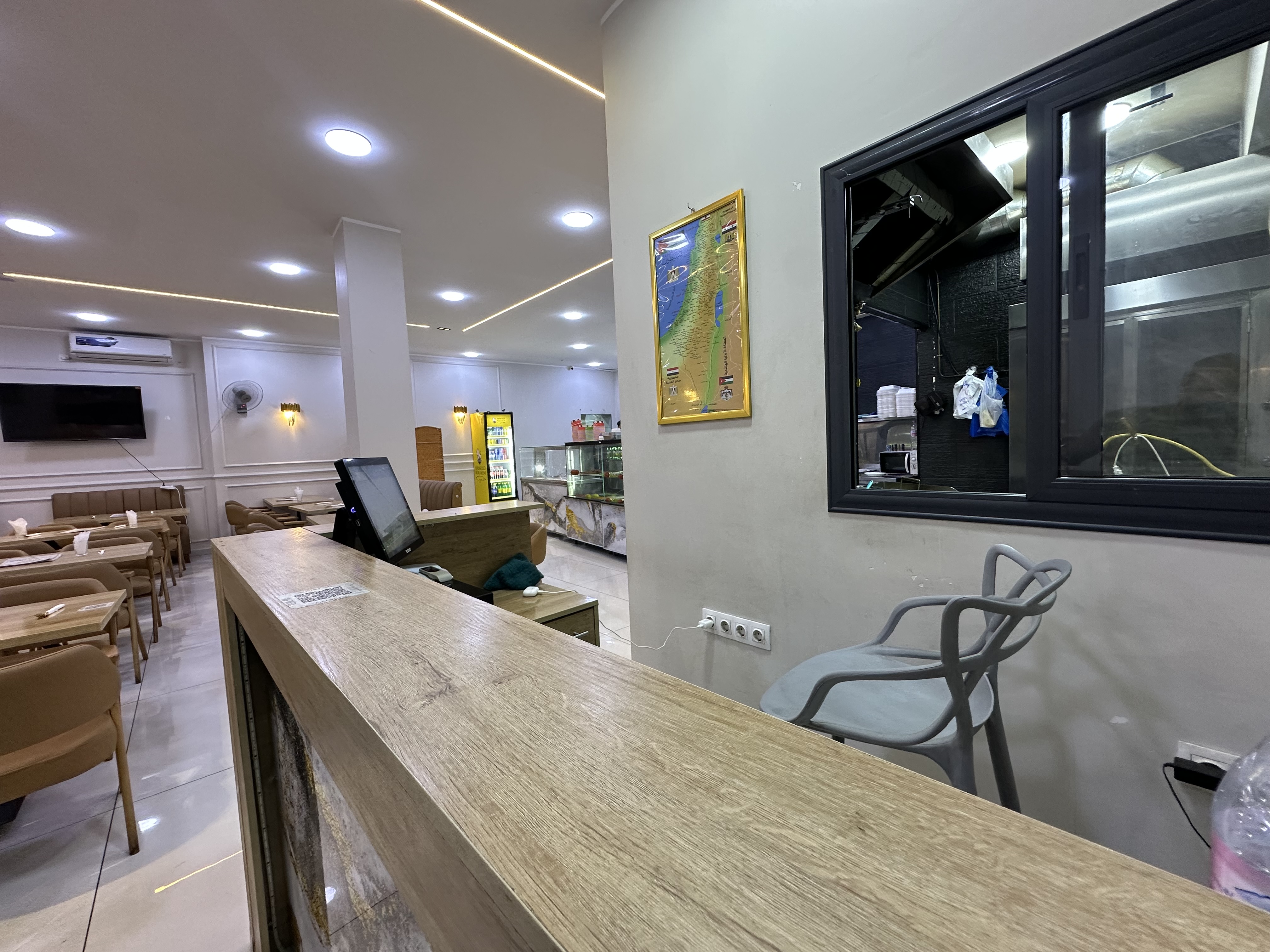 Fully Equipped Luxury Restaurant for Rent 🚨 El Achour, Algiers | 500,000 DZD �