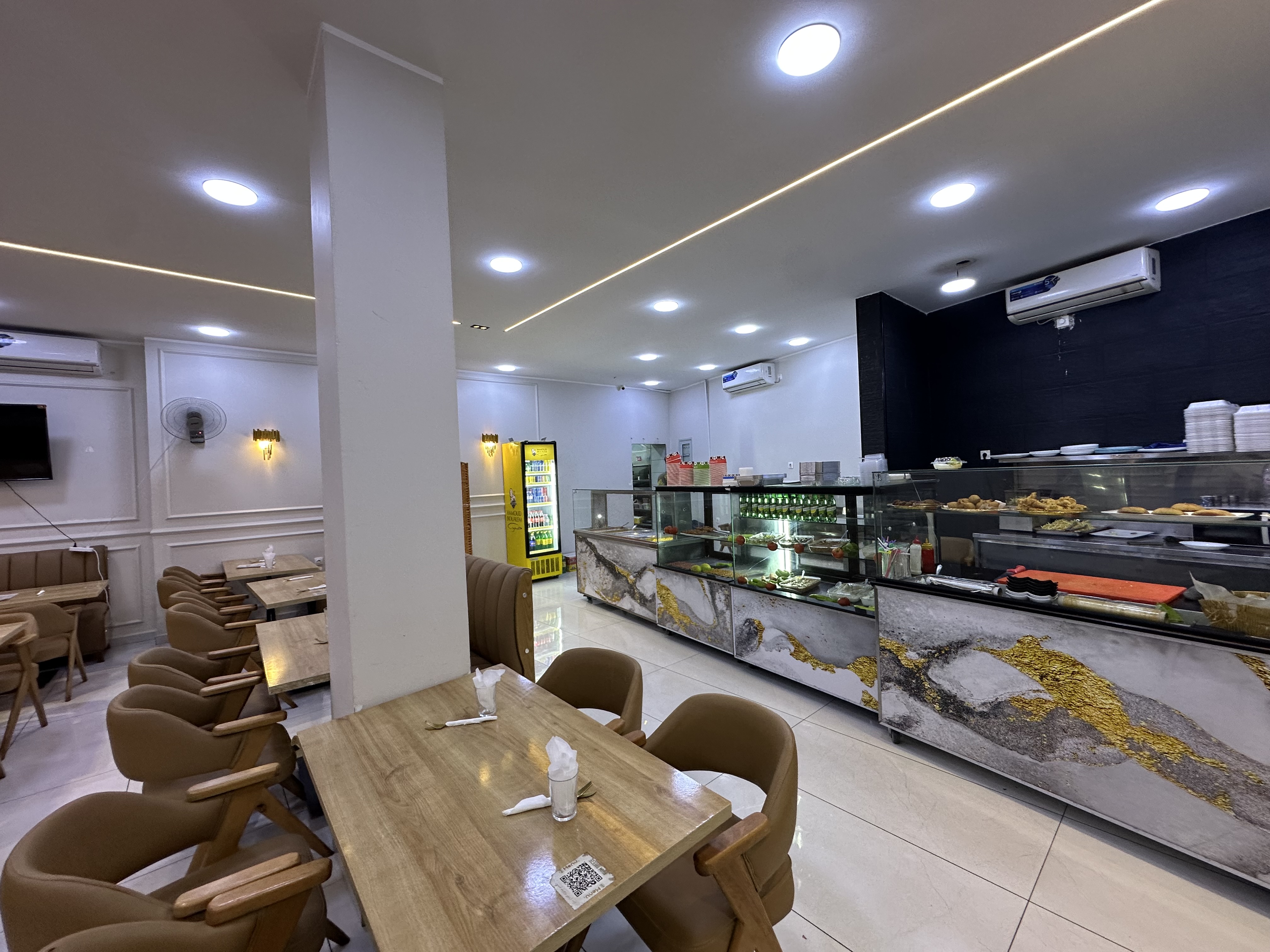 Fully Equipped Luxury Restaurant for Rent 🚨 El Achour, Algiers | 500,000 DZD �