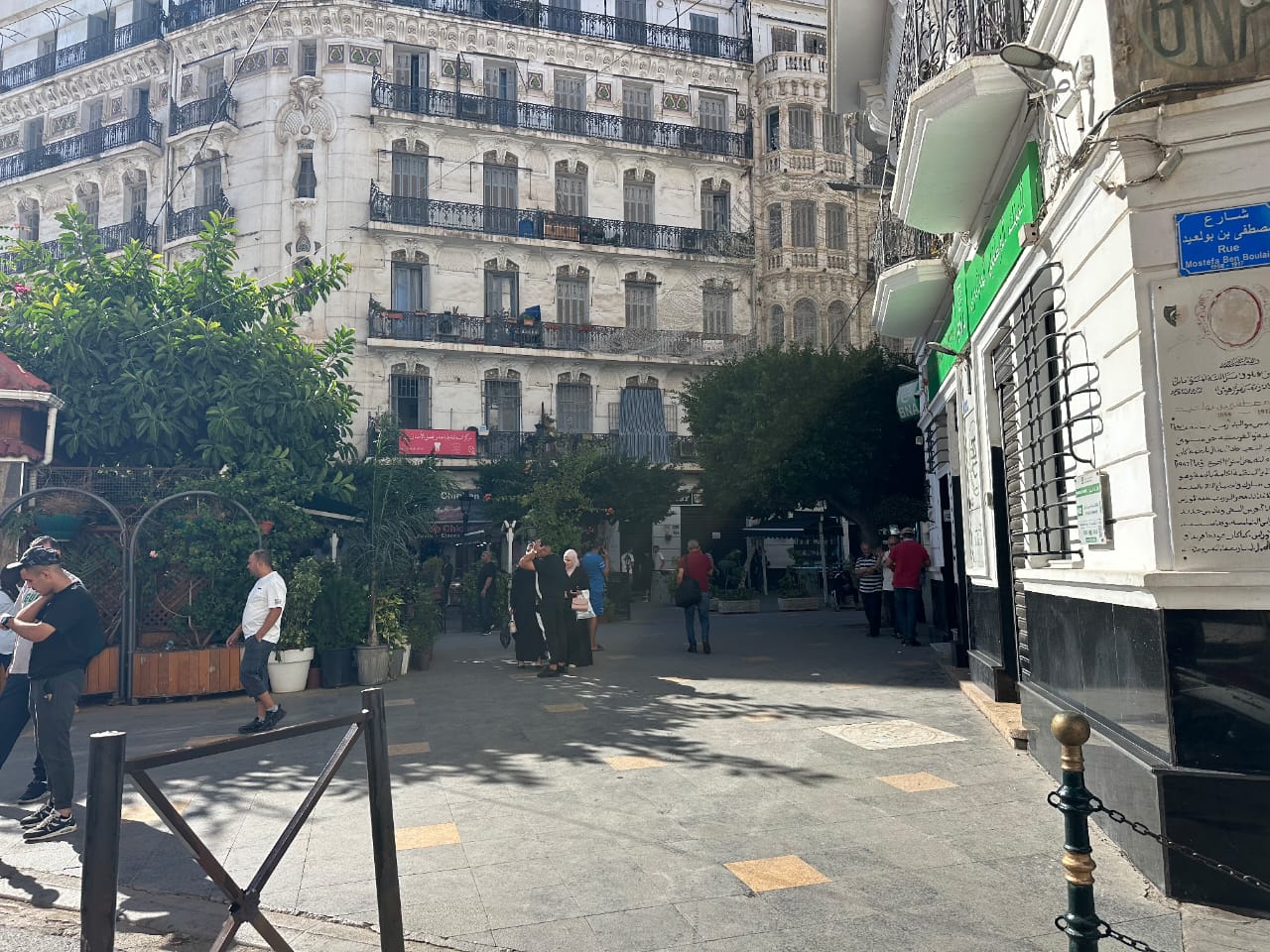 ☕🏙️ Café for Sale in Central Algiers – La Poste Centrale | Prime Investment Opportunity 💰