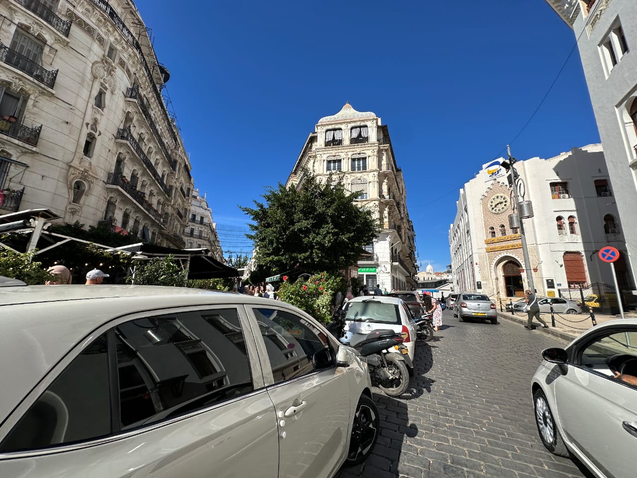 ☕🏙️ Café for Sale in Central Algiers – La Poste Centrale | Prime Investment Opportunity 💰